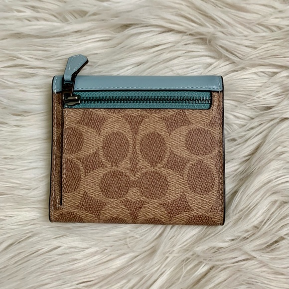 Coach Wyn Small Wallet Aqua Signature Canvas Multi - Picture 4 of 13